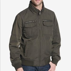 Men's filled Performance Bomber green Jacket M